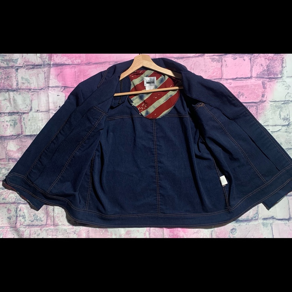 Jean Jacket - Picture 4 of 5